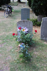 23-06-2025, Het graf van George Orwell