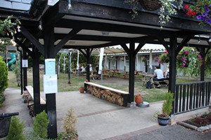 30-06-2025, Terras van Lord Byron Inn