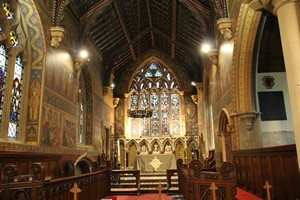 02-07-2025, Holy Trinity kerkje is schitterend beschilderd van binnen
