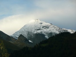 03-09-2025, Het heeft vannacht weer gesneeuwd hoog in de bergen