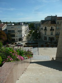 06-09-2025, Trap voor het monument en Avenue de la Victoire