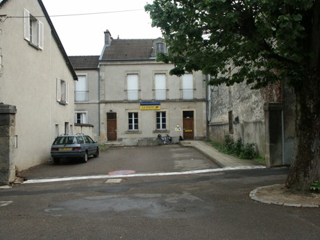 Postkantoor St. Seine-l'Abaye